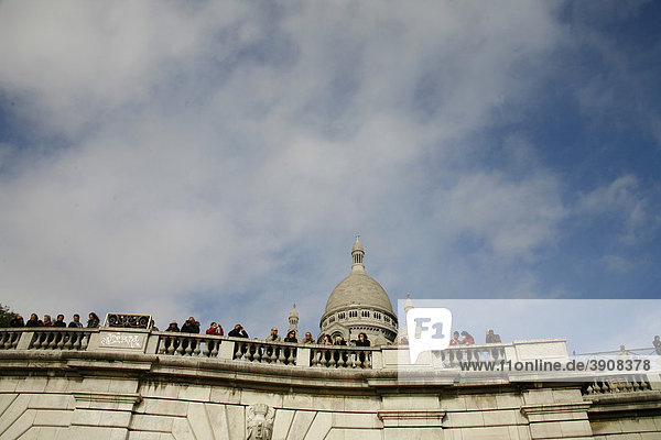 Sacre Coeur auf dem Montmatre  Paris  Frankreich  Europa