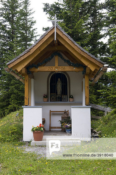 Kapelle am Parpfienzweg im Brandnertal  Vorarlberg  Osterreich  Europa