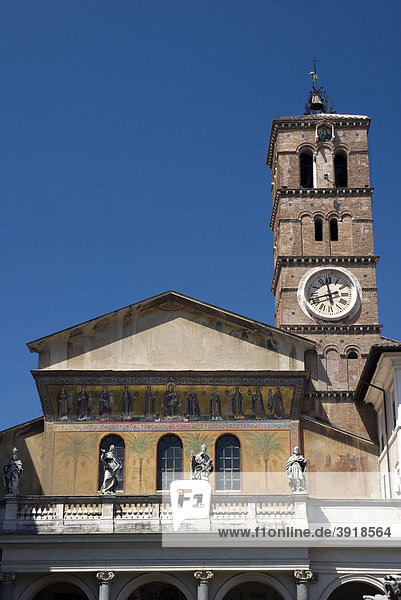 Basilika Piazza Santa Maria in Trastevere  Rom  Italien  Europa