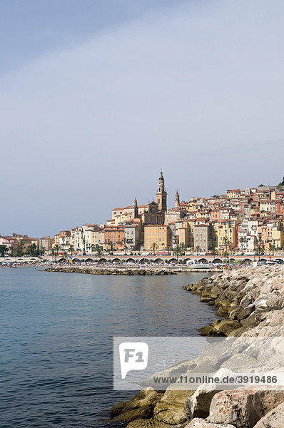 Altstadt an der Küste  Menton  Cote d'Azur  Provence  Frankreich  Europa