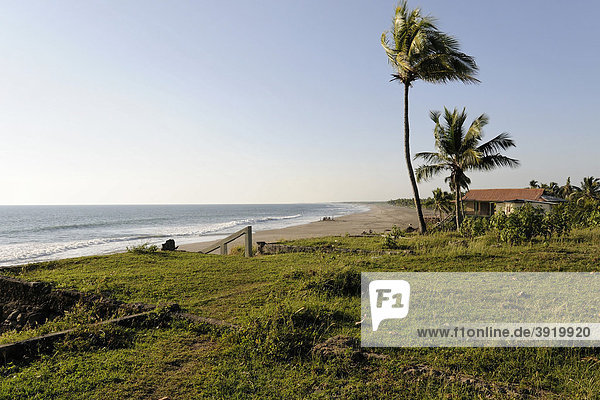 Ehemaliger Somoza Strand  benannt nach dem ehemaligen Präsidenten  Poneloya  Leon  Nicaragua  Zentralamerika