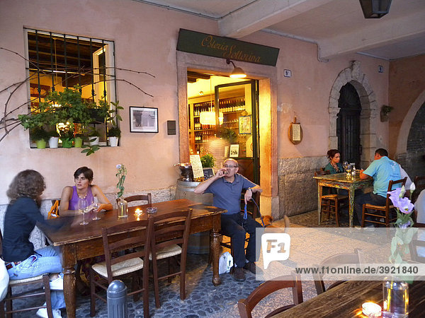 Tavern  inn in the old town  Verona  Veneto  Italy  Europe