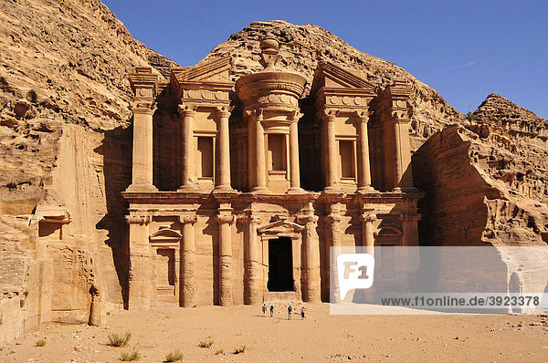 Facade of the procession monastery Ed-Deir  in the Nabataean city of Petra  Unesco World Heritage Site  near Wadi Musa  Jordan  Middle East  Orient