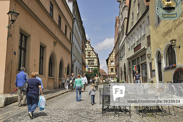 Market Street  Rothenburg ob der Tauber  Bavaria  Germany  Europe