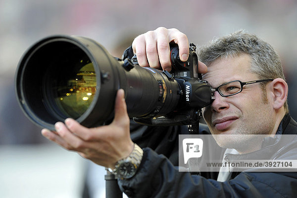 Pressefotograf  Sportfotograf  Nikon D3 Objektiv 400mm