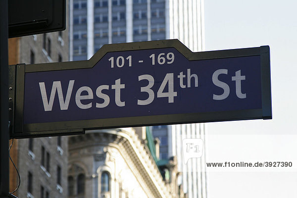 Straßenschild West 34th St  New York City  USA  Vereinigte Staaten  Nordamerika