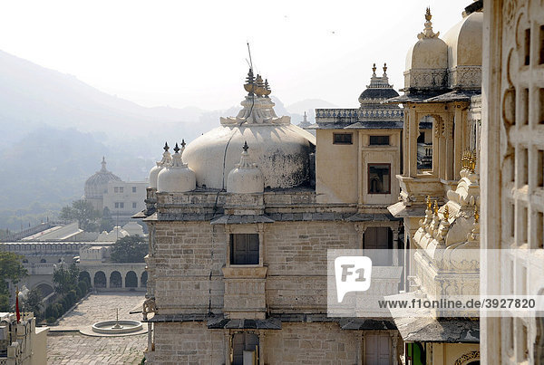 Stadtpalast von Udaipur  Detail  Udaipur  Rajasthan  Nordindien  Indien  Südasien  Asien