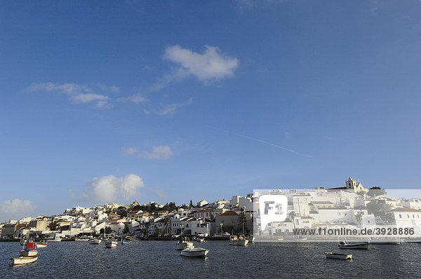 Boote  Ferragudo  Algarve  Portugal  Europa