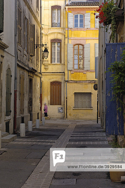 Altstadt  Arles  Bouches du RhÙne  Provence  Frankreich  Europa