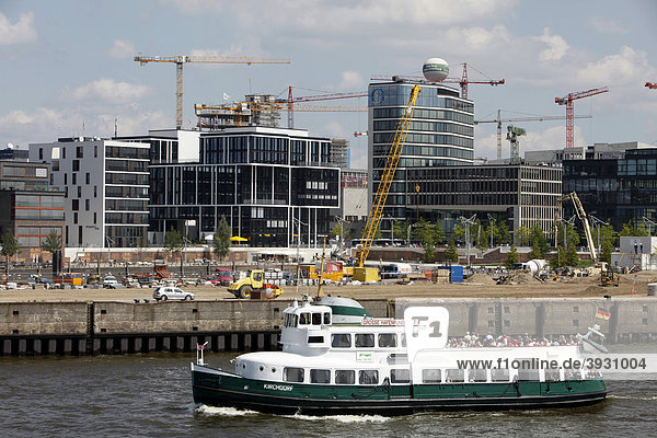 Hafenrundfahrt im Hamburger Hafen  Hamburg  Deutschland  Europa