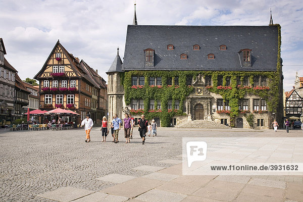 Markt und Rathaus  Quedlinburg  Sachsen-Anhalt  Deutschland  Europa