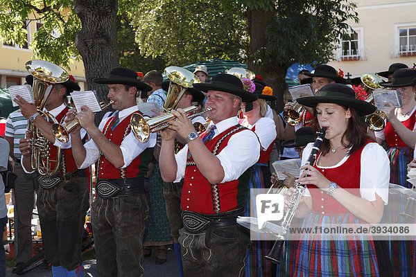 Folk music band at the Samson Parade in Mariapfarr  Lungau  Salzburg state  Salzburg  Austria  Europe