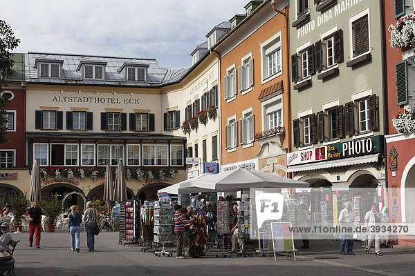Hauptplatz mit Altstadthotel Eck  Lienz  Osttirol  Tirol  Österreich  Europa