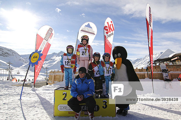 Children's ski school  Idalp Snow Academy  Ischgl ski resort  Tyrol  Austria  Europe