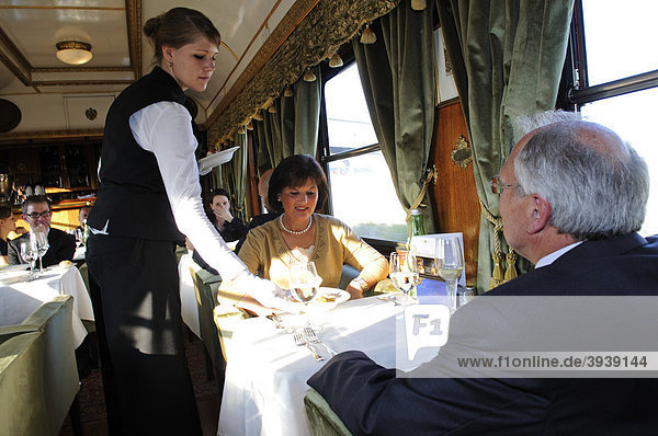 Service in the Imperial Dinner Train from Munich to Fuessen  Bavaria  Germany  Europe