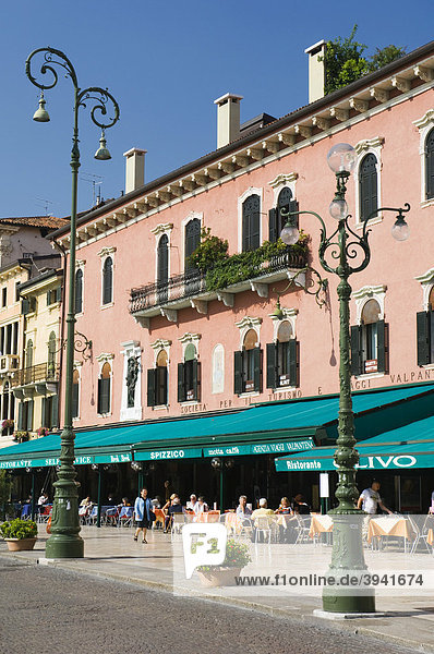 Piazza Bra Restaurant Verona Venetien Italien Europa