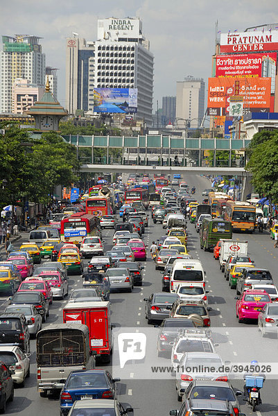 Dense traffic on the street  traffic jam in downtown  Ratchadamri Road  Chit Lom  Sukhumvit  Bangkok  Thailand  Southeast Asia  Asia