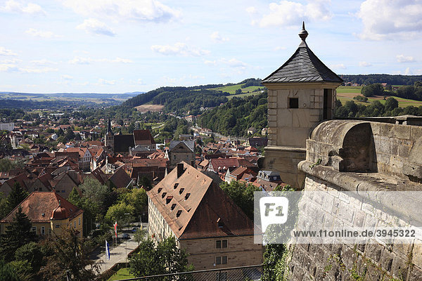 Blick von der Veste Rosenberg auf die Stadt  Kronach  Oberfranken  Bayern  Deutschland  Europa
