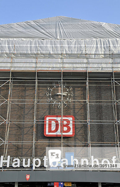Sanierung des Hauptbahnhofs in Duisburg  Nordrhein-Westfalen  Deutschland  Europa
