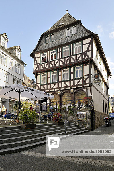 Fachwerkhaus in Wetzlar  spätgotisch um 1500 erbaut  Hessen  Deutschland