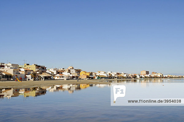Los Nietos  Häuser  Dorf  Lagune  Binnenmeer  Mar Menor  Murcia  Spanien  Europa