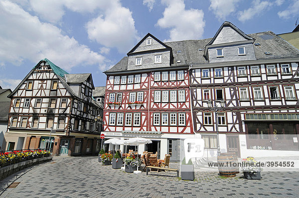 Historische Fachwerkhäuser  Kornmarkt  Altstadt  Wetzlar  Hessen  Deutschland  Europa