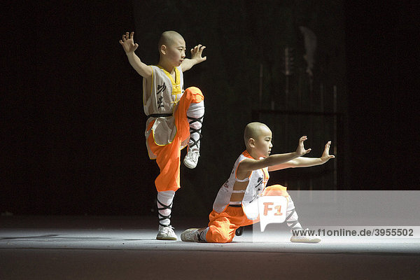Shaolinmönche während einer Aufführung am 22.3.2009 in Berlin