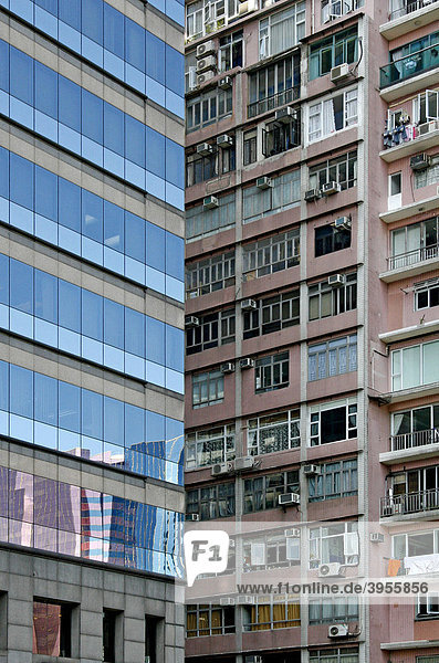 Hochhäuser  alt und neu  Kontraste  Hong Kong  Hongkong  China  Asien