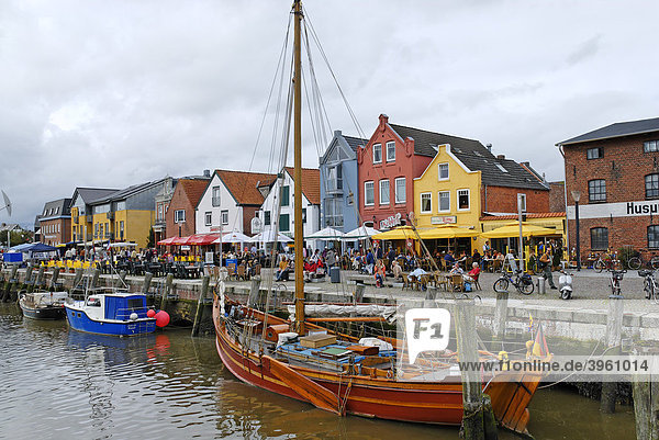 At the inner harbour  Husum  Schleswig-Holstein  Germany  Europe