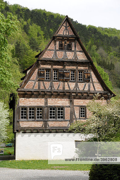 Ehemaliges Badhaus jetzt Heimatmuseum  Kloster Blaubeuren  Blaubeuren  Baden-Württemberg  Deutschland  Europa