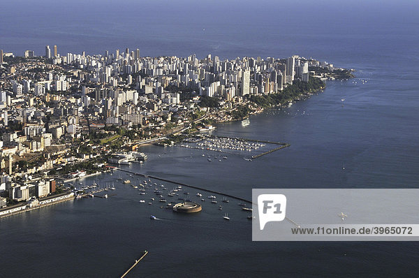 Luftbild von Salvador  Bahia  Brasilien  Südamerika
