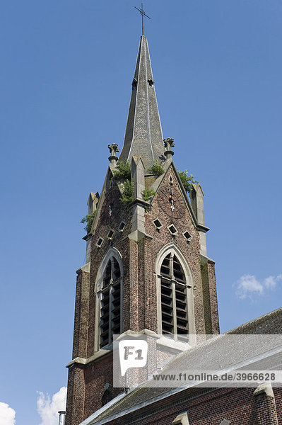 Bracquegnies  Kirche  Canal du Centre  Unesco Weltkulturerbe  Provinz Hainaut  Belgien
