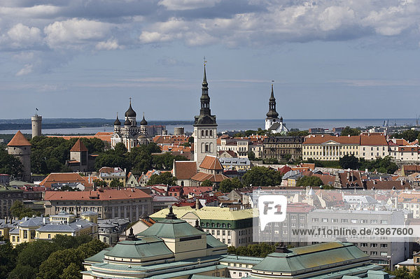 Stadtansicht vom Domberg  Tallinn  Esttland  Baltikum