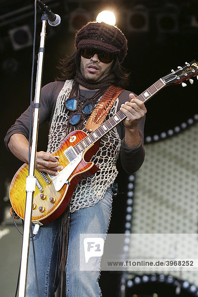 Lenny Kravitz  US-American rock singer  musician  songwriter and music producer  live at the Spirit of Music Open Air in the Uster football stadium near Zurich  Switzerland
