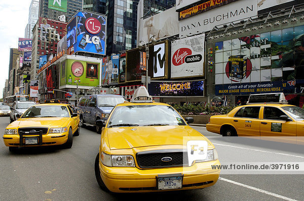 Times Square in Manhattan  New York  USA