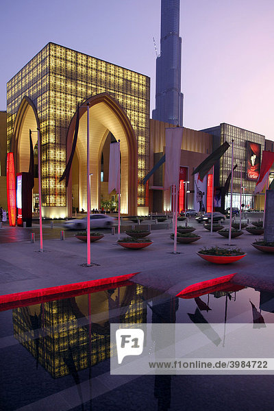 Eingangsbereich des Einkaufszentrums Dubai Mall  Dubai  Vereinigte Arabische Emirate  Naher Osten