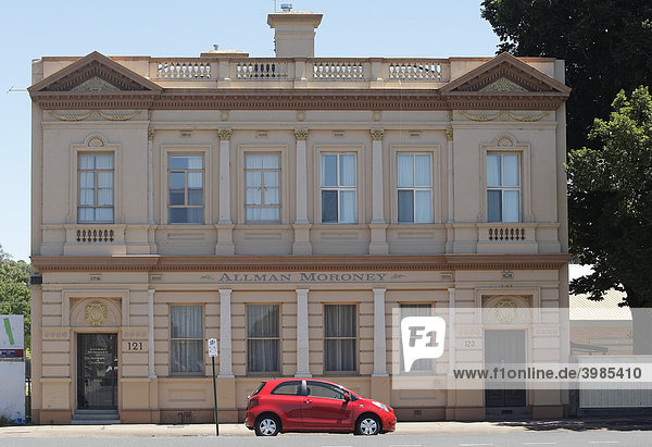 Historisches Gebäude in der Raymond Street  Sale  Gippsland  Victoria  Australien