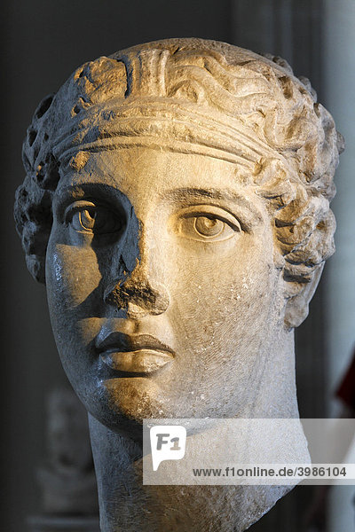 Kopf der griechischen Dichterin Sappho  antike Steinskulptur  Archäologisches Museum  Topkapi-Palast  Istanbul  Türkei