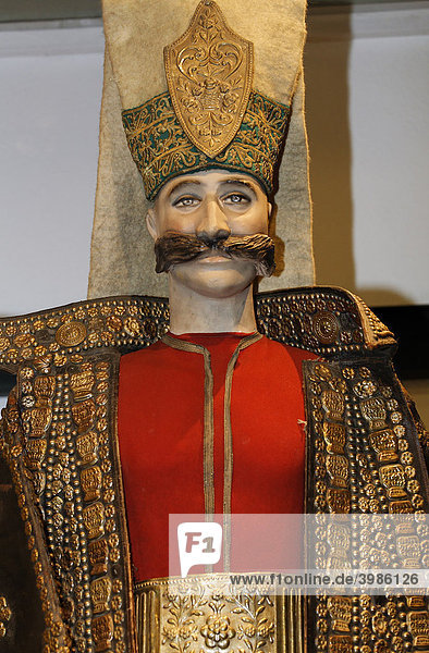 Puppe mit prunkvoller Janitscharen-Kleidung  Militärmuseum  Askeri Müse  Osmanbey  Istanbul  Türkei