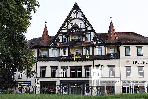 Sächsischer Hof  historisches Hotel  Fachwerkbau  Meiningen  Rhön  Thüringen  Deutschland  Europa