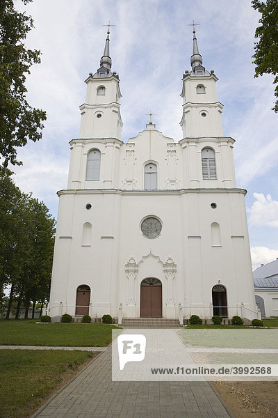 Vilanu Sv Mikela ercengela Romas katolu baznica  römisch-katholische Kirche  Vilani  Latgola  Lettgallen  Lettland