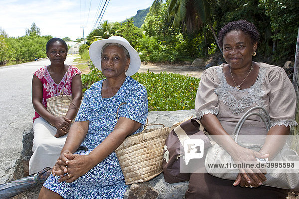 Old Creole women  Mahe Island  Seychelles  Indian Ocean  Africa