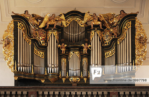 Orgel In Der St Elisabeth Kirche Nurnberg Mittelfranken Bayern Deutschland Europa