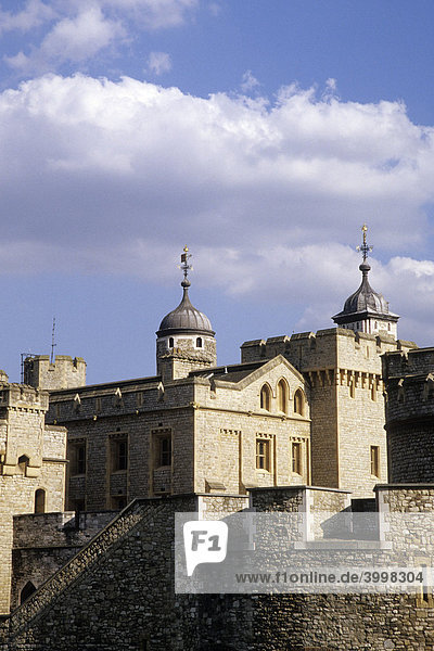 The Tower of London  Waterloo Barracks mit Kronjuwelen  Weltkulturerbe  Palast  Gefängnis  Waffenlager und Schatzkammer  London  England  Großbritannien  Europa