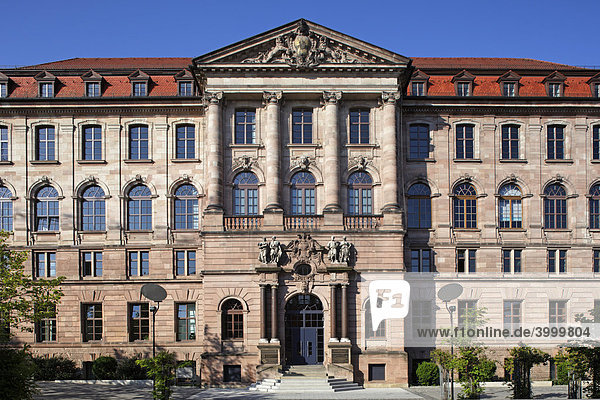 Gewerbemuseum  erbaut 1892-1897  Entwurf Theodor von Kramer  Historismus  Altstadt  Nürnberg  Mittelfranken  Franken  Bayern  Deutschland  Europa