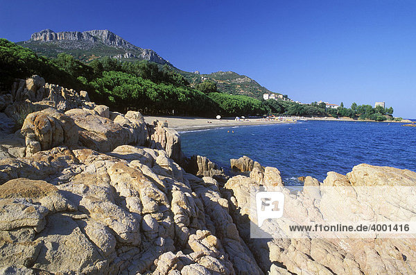 Felsenküste  Bucht von Santa Maria Navarrese  Sardinien  Italien  Europa