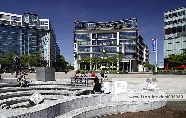 Office buildings and radio studios in the Mediapark Media Park  Cologne  Rhineland  North Rhine-Westphalia  Germany  Europe
