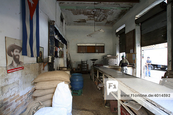 Lebensmittelgeschäft in Havanna  Kuba  Karibik  Große Antillen