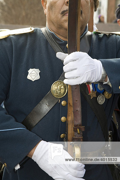 Mann in Uniform des Amerikanischen Bürgerkriegs bei einer Zeremonie am African-American Civil War Memorial  Afro-Amerikanisches Bürgerkriegsdenkmal  Washington  DC  USA