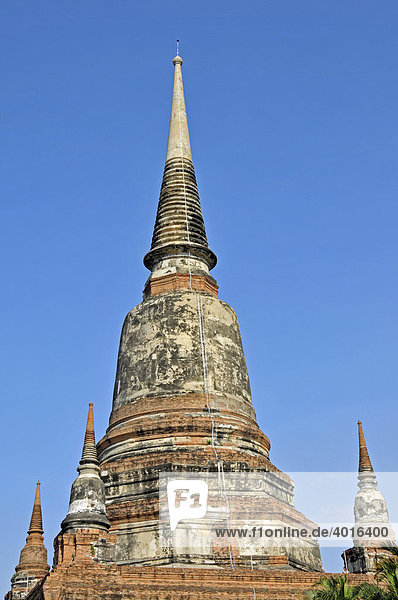 Great Chedi Chaya Mongkol  Wat Yai Chai Mongkon  Ayutthaya  Thailand  Asien